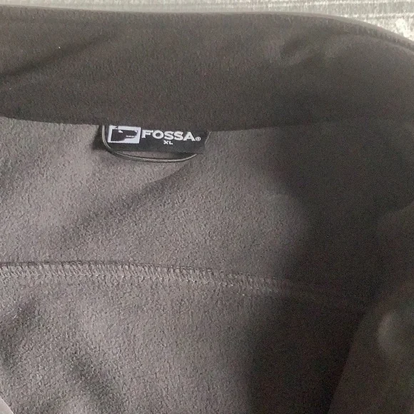 Medium weight Men’s rain jacket - Picture 3 of 4